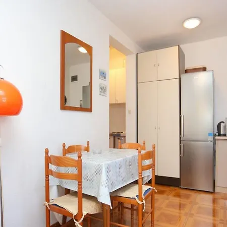Rosa Apartman