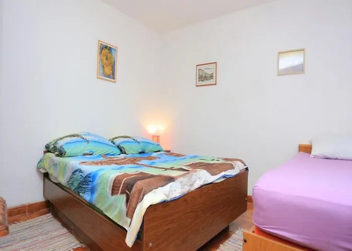 Rosa Apartment